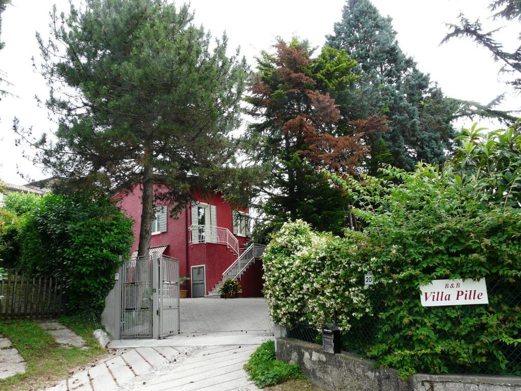 Villa Pille Monzambano Exteriér fotografie