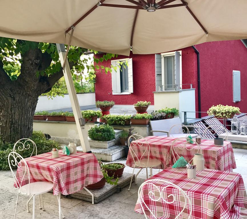 Villa Pille Monzambano Exteriér fotografie
